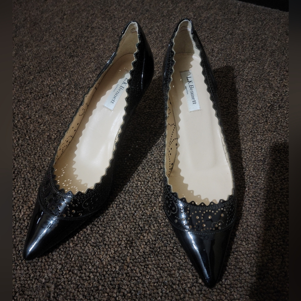 LK Bennett London Black Patent Leather Heels 39 8